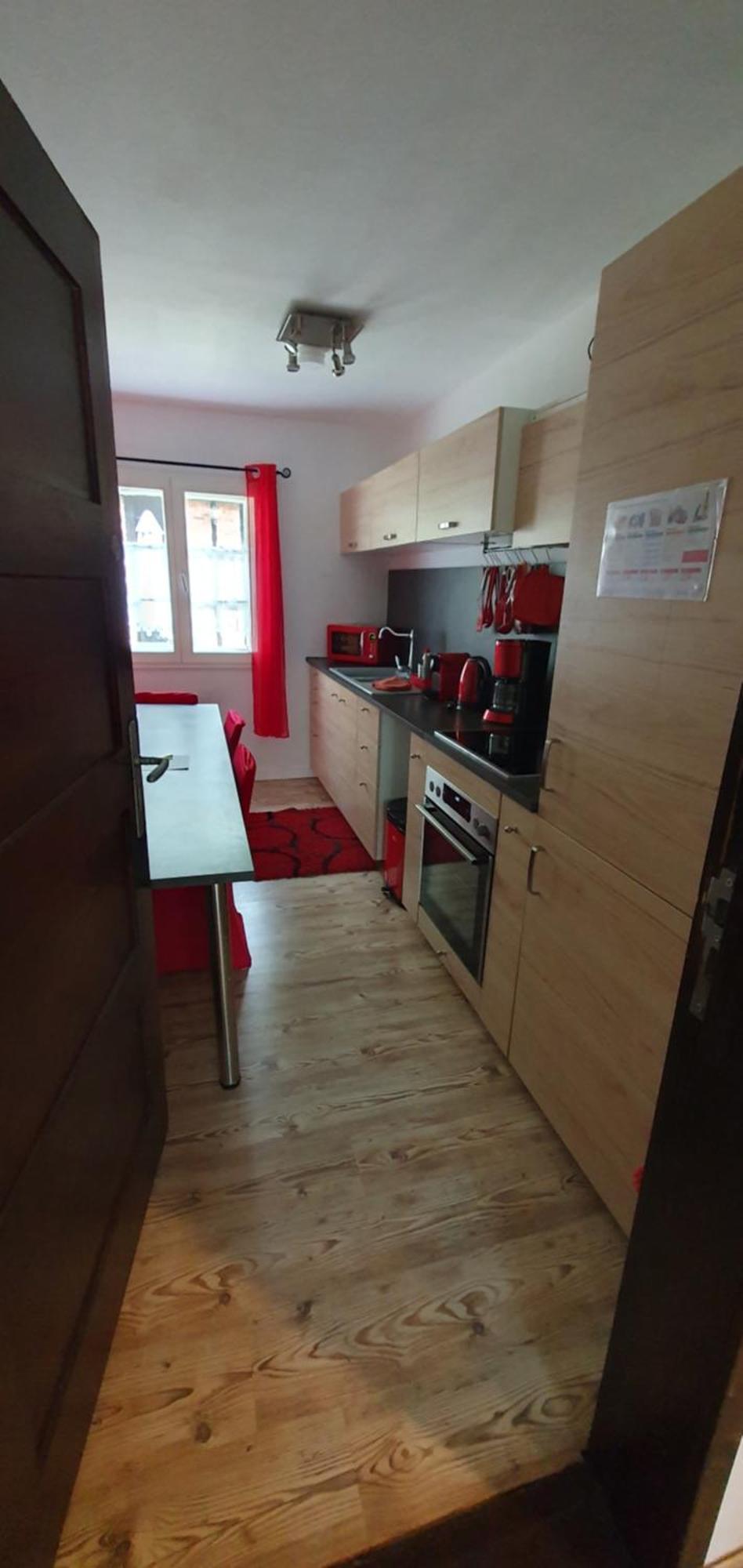 3 Birken Apartment *
